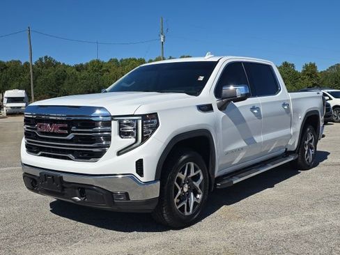 Used 2022 GMC Sierra 1500 SLT image 1