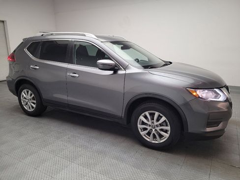 Used 2019 Nissan Rogue SV FWD image 11
