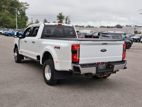 Used 2023 Ford F350 Lariat w/ Lariat Ultimate Package AWD/4WD image 5