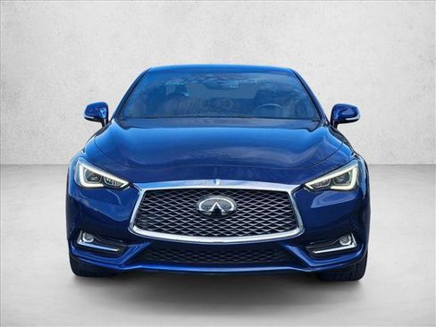Used 2019 INFINITI Q60 3.0t Luxe w/ Essential Package AWD/4WD image 2
