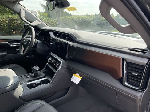 New 2025 GMC Sierra 1500 Denali image 65