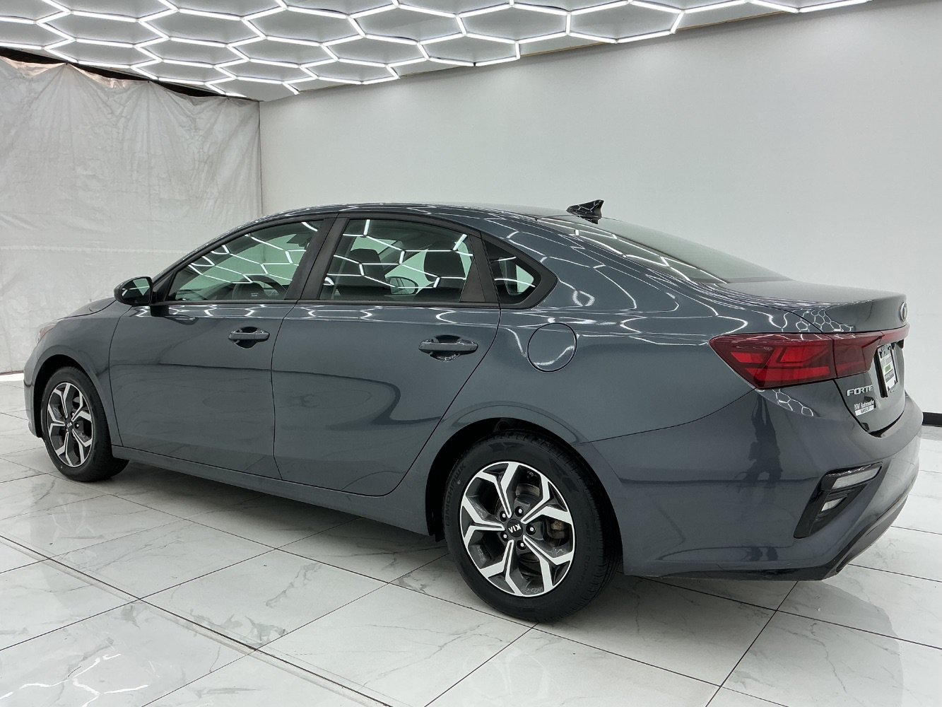 Used 2020 Kia Forte LXS FWD image 12