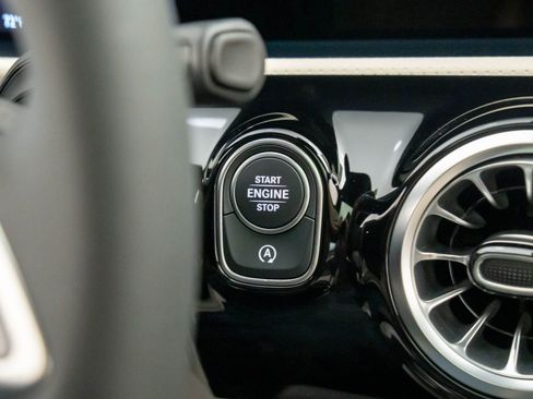 New 2026 Mercedes-Benz CLA 250 4MATIC image 21