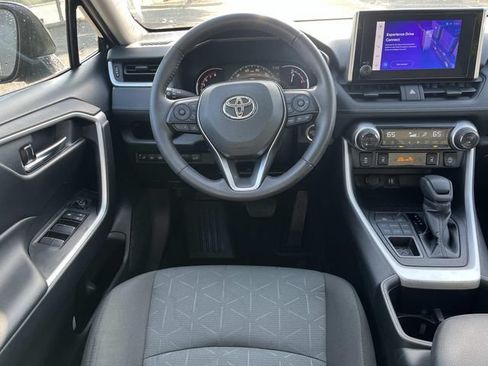 Used 2024 Toyota RAV4 XLE w/ Convenience Package AWD/4WD image 12