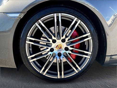 Used 2015 Porsche 911 Targa 4S image 11