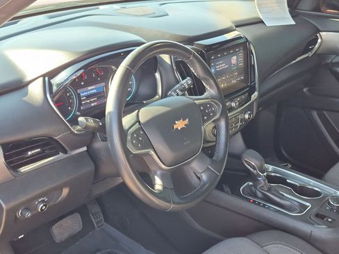 Used 2023 Chevrolet Traverse LT AWD/4WD image 13