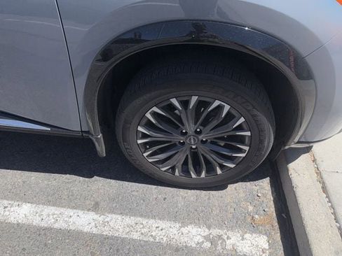 Used 2024 Nissan Rogue Platinum w/ Platinum Premium Package image 8