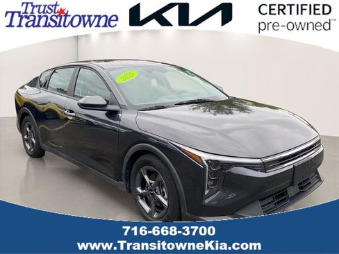 Certified 2025 Kia K4 FWD image 1