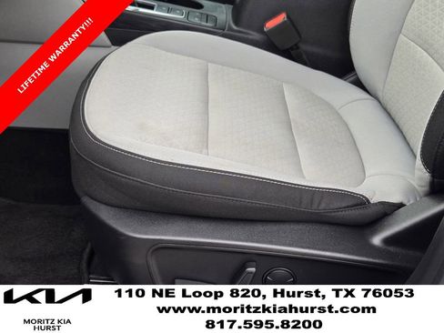 Used 2024 Ford Escape Active image 26