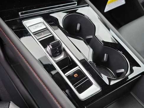 New 2026 Volkswagen Atlas Peak Edition AWD/4WD image 19