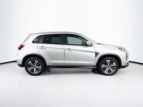 Used 2021 Mitsubishi Outlander Sport SE FWD image 10