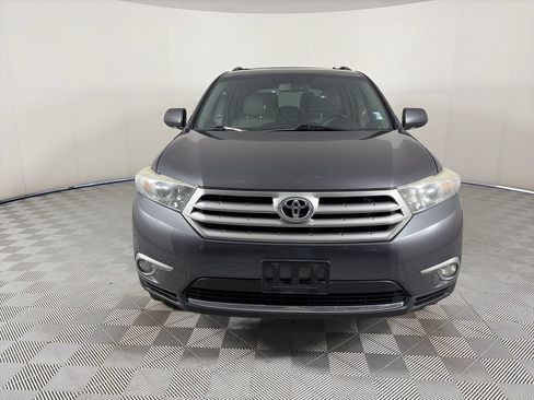 Used 2013 Toyota Highlander Limited AWD/4WD image 2