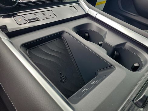 New 2026 Nissan Armada SL image 30