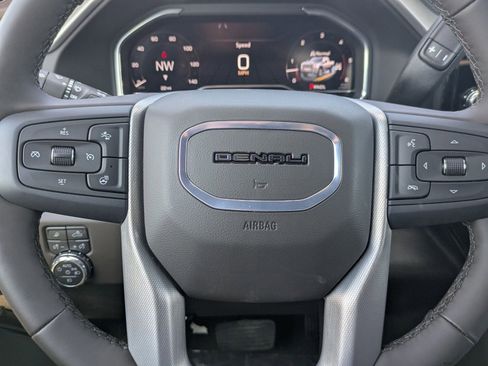 New 2025 GMC Sierra 2500 Denali w/ Denali Reserve Package image 12