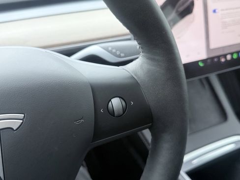 Used 2023 Tesla Model 3 Standard Range RWD image 56