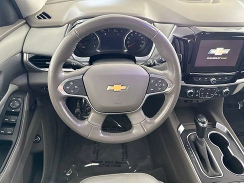 Used 2019 Chevrolet Traverse LT FWD image 28