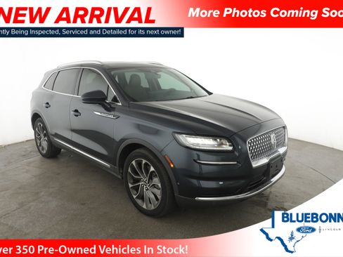 Used 2022 Lincoln Nautilus Reserve image 1