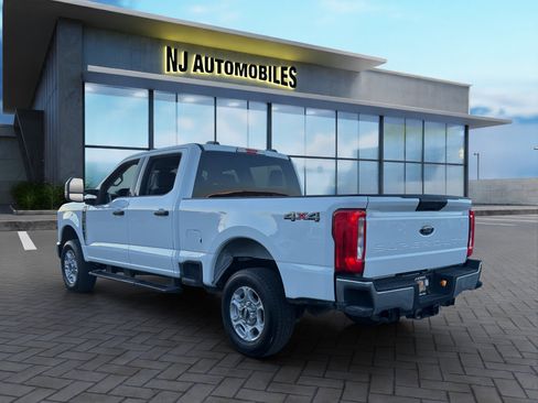 Used 2025 Ford F250 XLT image 5