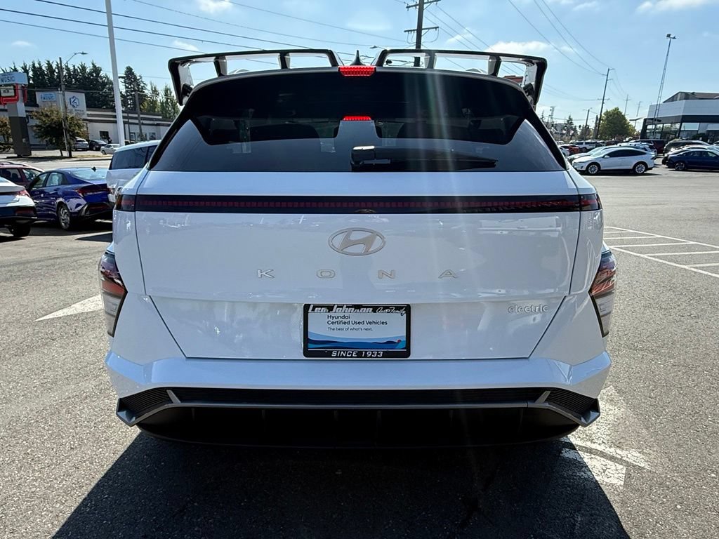 Certified 2025 Hyundai Kona N Line FWD image 4