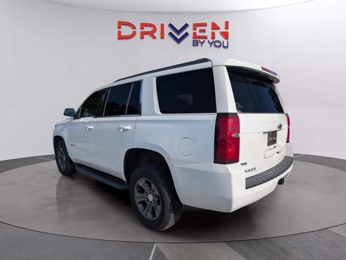 Used 2019 Chevrolet Tahoe LS w/ Enhanced Driver Alert Package RWD image 4