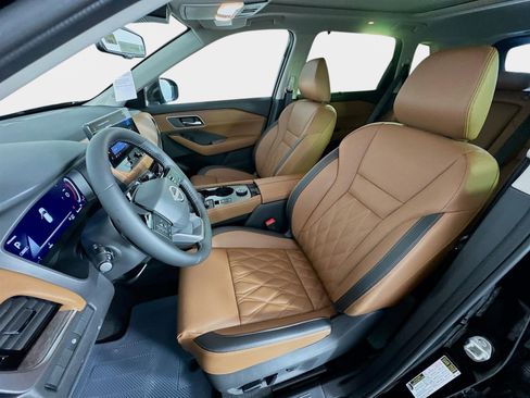 New 2026 Nissan Rogue Platinum image 11