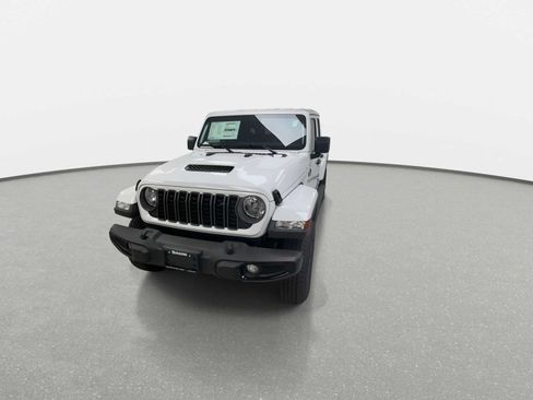 New 2026 Jeep Gladiator Sport AWD/4WD image 4