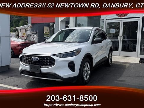 Used 2024 Ford Escape Active AWD/4WD image 1