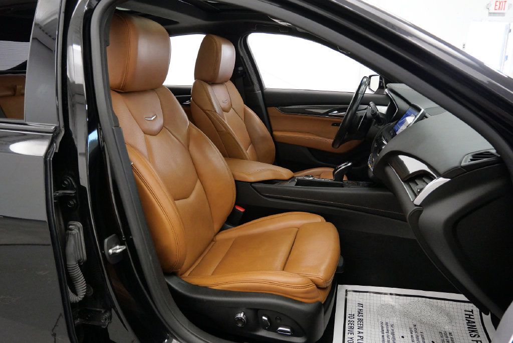 Used 2023 Cadillac CT5 V w/ Platinum Package AWD/4WD image 18
