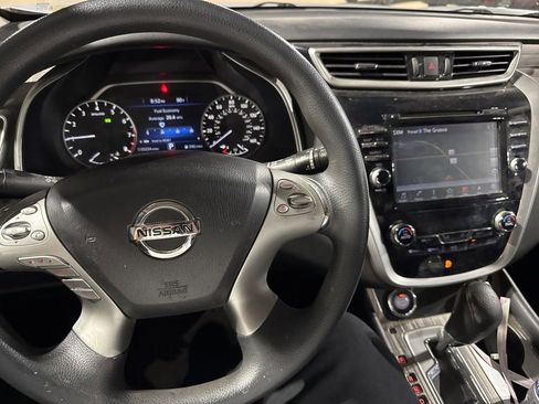 Used 2015 Nissan Murano S w/ Navigation Package image 18