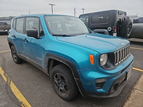 Used 2019 Jeep Renegade Sport image 1