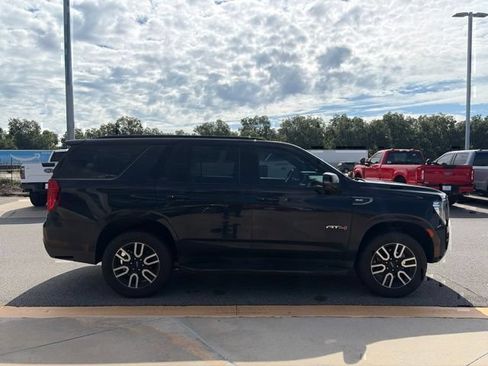 Used 2021 GMC Yukon AT4 w/ Technology Package AWD/4WD image 6