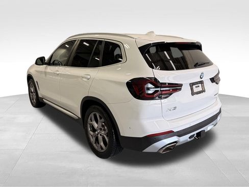 Used 2024 BMW X3 xDrive30i w/ Premium Package AWD/4WD image 3
