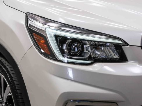 Used 2019 Subaru Forester Limited AWD/4WD image 14