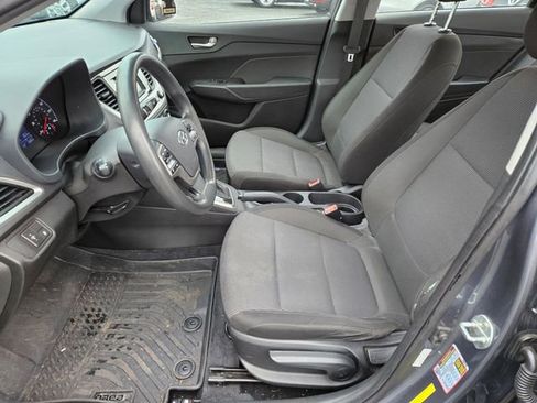 Used 2019 Hyundai Accent SE image 11