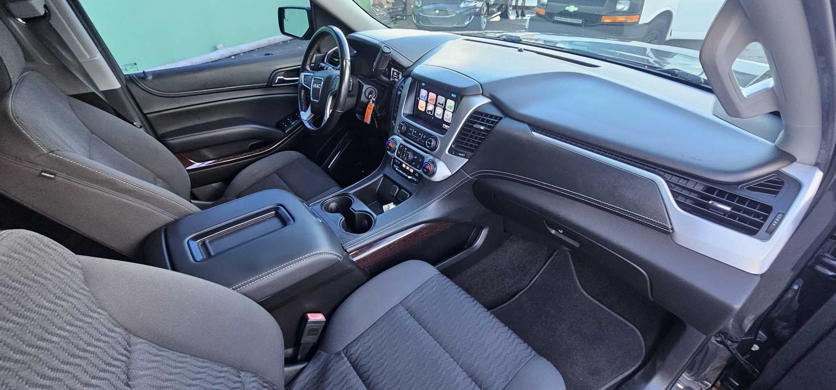 Used 2018 GMC Yukon SLE w/ Convenience Package RWD image 34