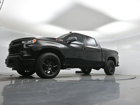 Used 2024 Chevrolet Silverado 1500 RST w/ Z71 Off-Road Package image 46