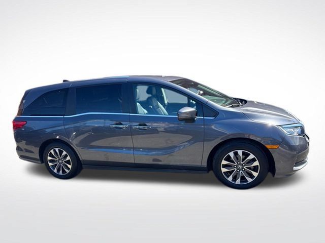 Used 2024 Honda Odyssey EX-L image 2