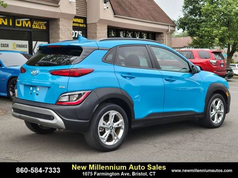 Used 2023 Hyundai Kona SEL w/ Cargo Package image 5