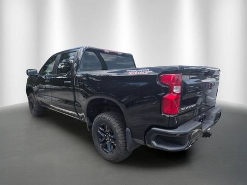 Used 2025 Chevrolet Silverado 1500 Custom Trail Boss AWD/4WD image 2