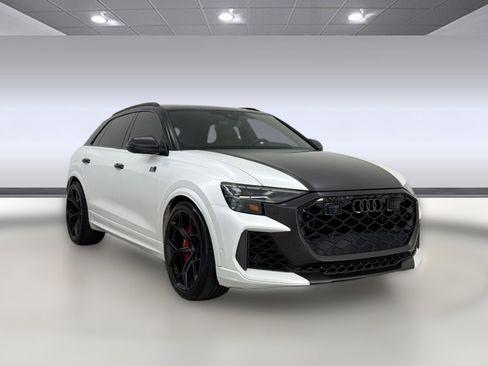 Used 2025 Audi RS Q8 performance AWD/4WD image 7