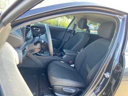 Used 2026 Kia K4 FWD image 18