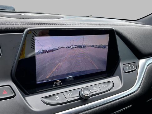 Used 2020 Chevrolet Blazer LT FWD image 26