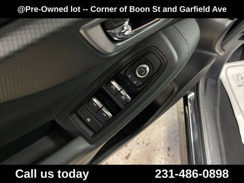 Used 2020 Subaru Forester Premium AWD/4WD image 16
