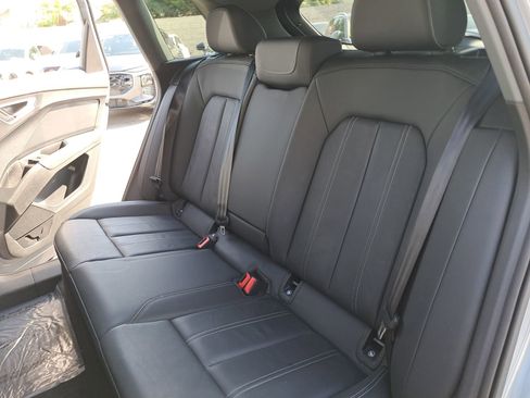 Certified 2024 Audi Q4 e-tron Premium image 14