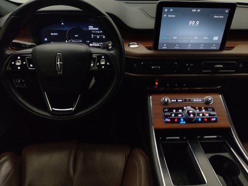 Used 2020 Lincoln Aviator Reserve w/ Equipment Group 202A AWD/4WD image 22