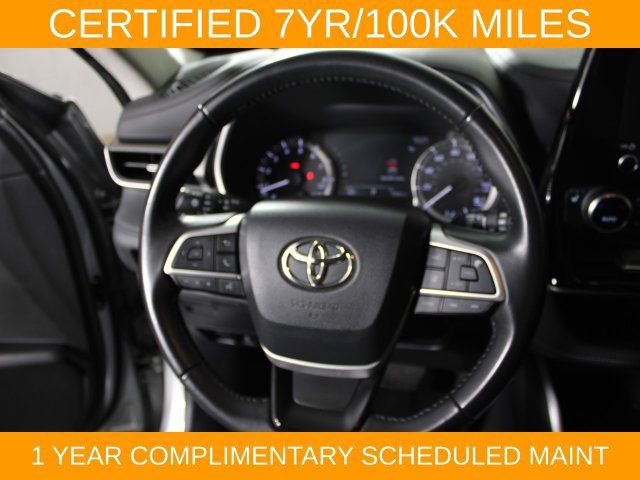 Used 2023 Toyota Highlander XLE AWD/4WD image 22