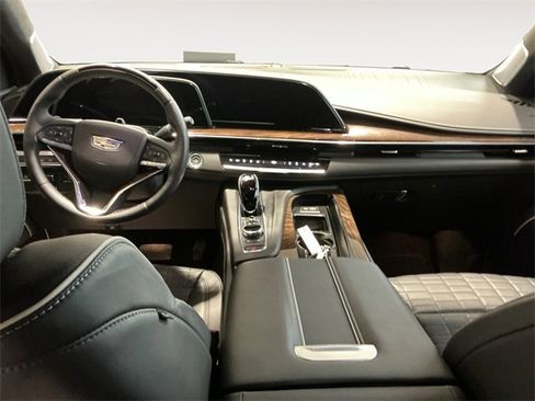 Certified 2023 Cadillac Escalade ESV Sport Platinum w/ LPO, ONYX Package image 8