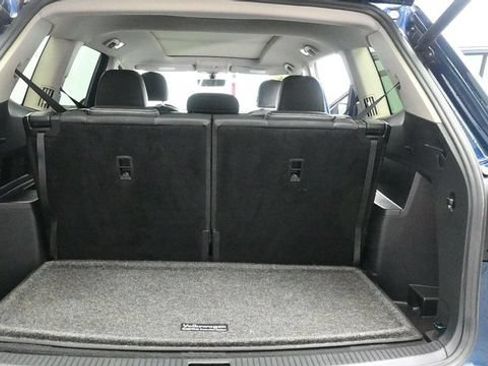 Used 2023 Volkswagen Atlas SE AWD/4WD image 11