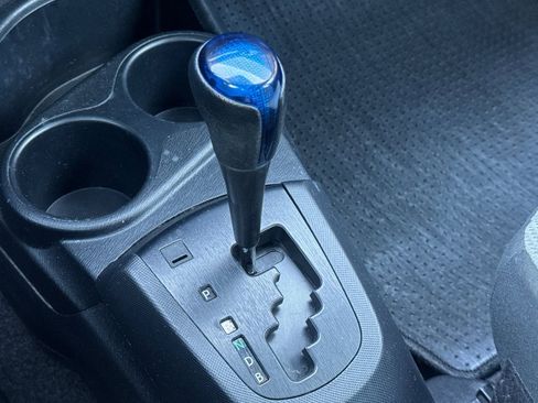 Used 2015 Toyota Prius C One FWD image 34