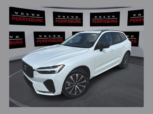 Used 2025 Volvo XC60 B5 Core w/ Climate Package AWD/4WD image 1